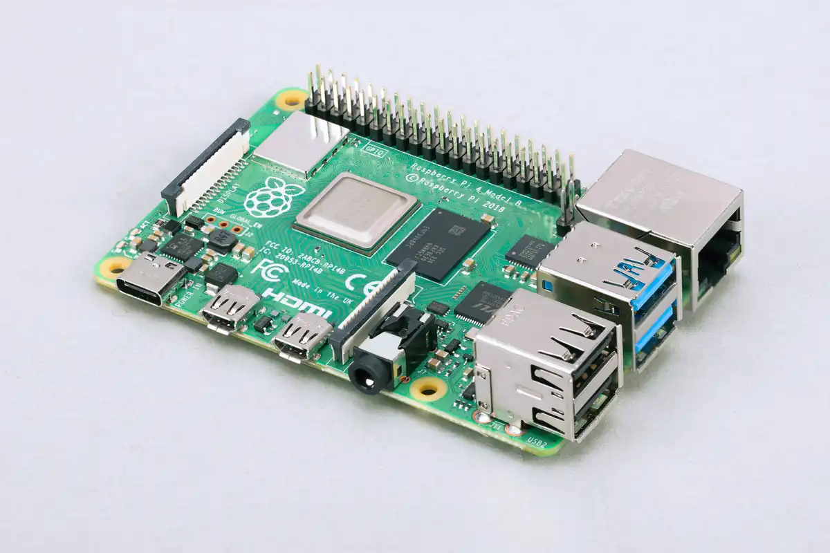 Raspberry Pi 4 Model B